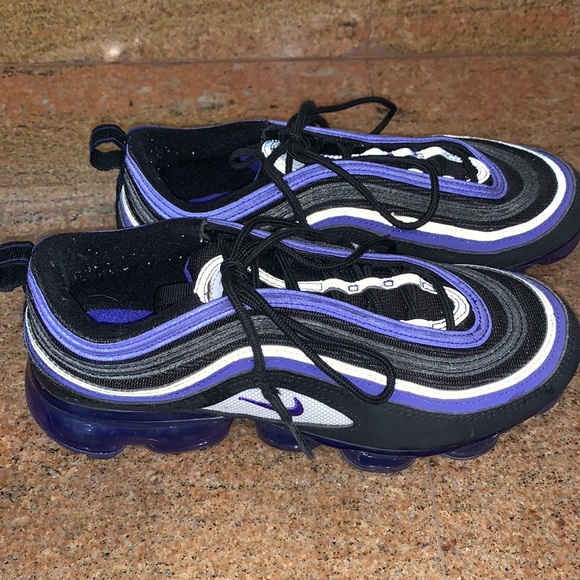 Nike Vapormax in Persian Violet - rare color - Picture 5 of 10